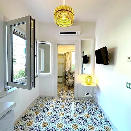 Salina Sea View تروبيا